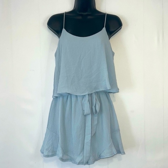 She and Sky Gauzy Layered Baby Blue One Piece Romper Shorts Tie Waist Size L - Picture 8 of 9